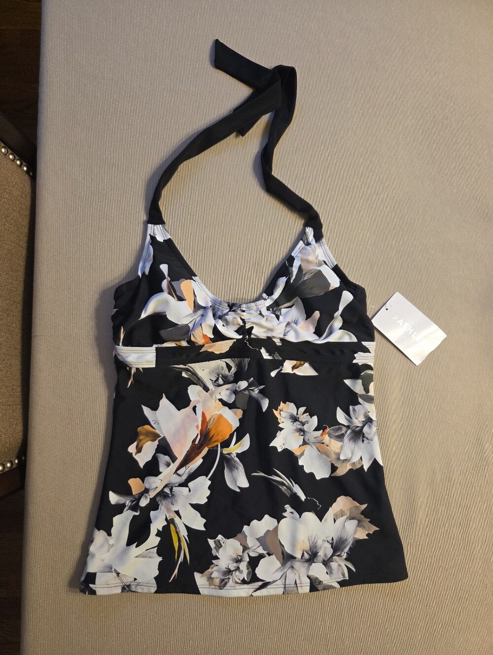 NWT Athleta Polynesia Halter Tankini Top sz 32B/C